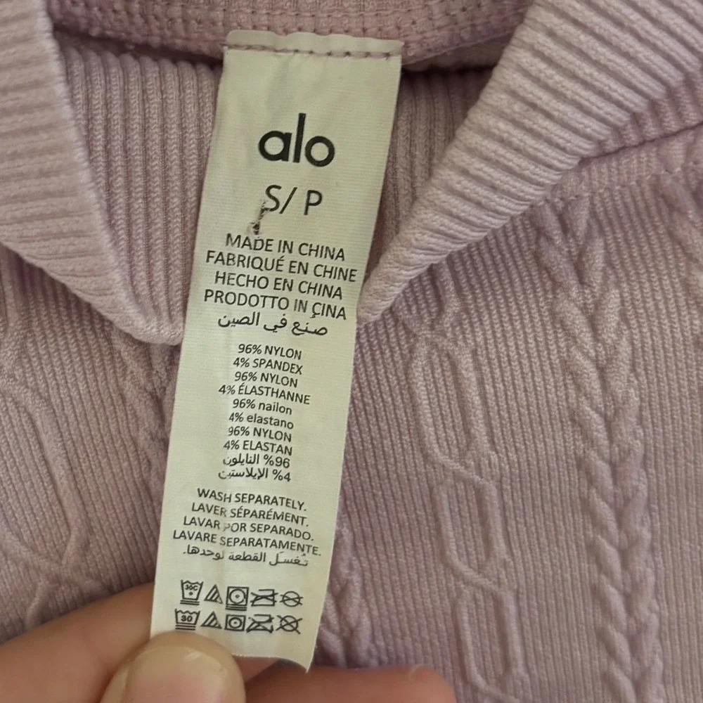 Alo Yoga Seamless Cable Knit Long Sleeve Crop Top Lavender Purple Mock Neck S